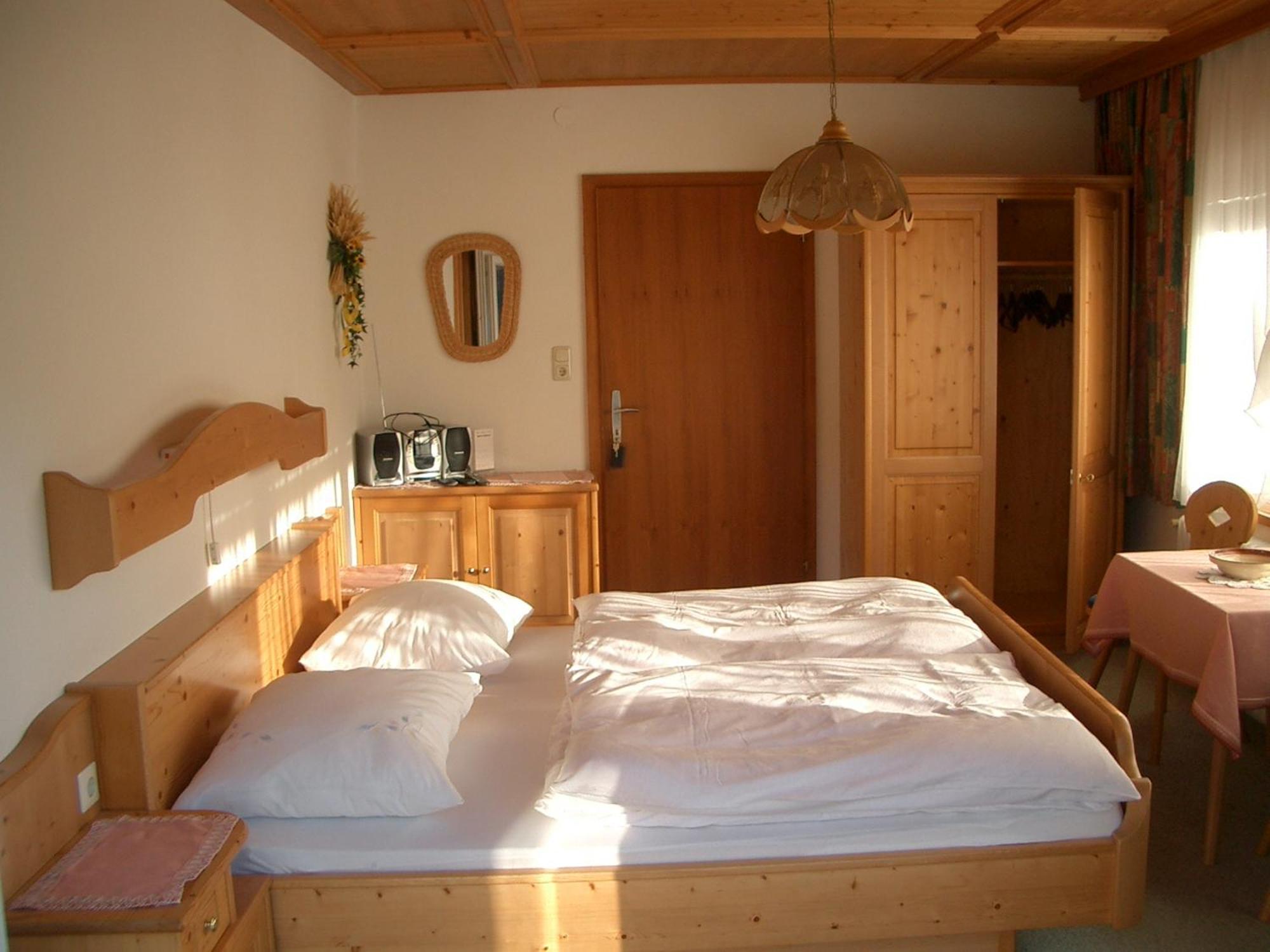 Andrea Schmaranzer - Privatzimmer Gosau Habitación foto